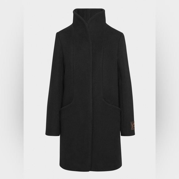 Aritzia Jackets & Blazers - NWT Aritzia Wilfred New Cocoon Coat